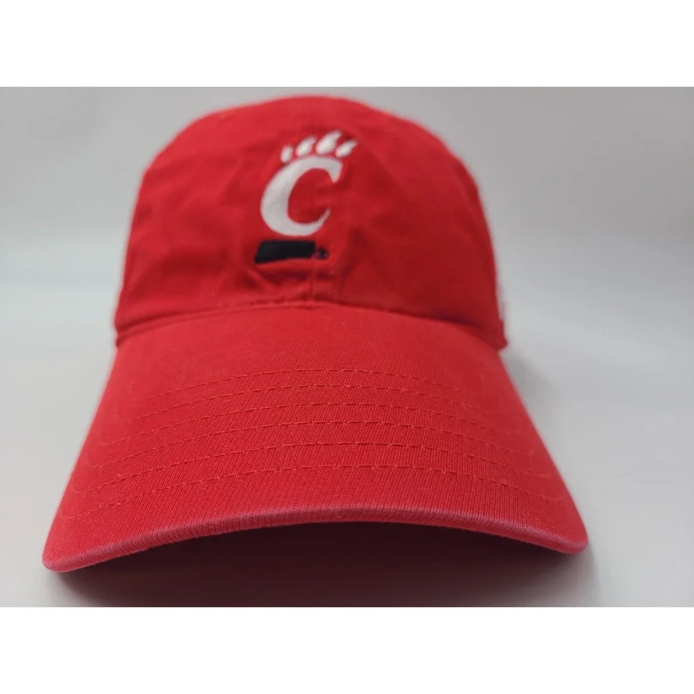 University of Cincinnati Bearcats Under Armour Strapback Adjustable Hat Cap NCAA